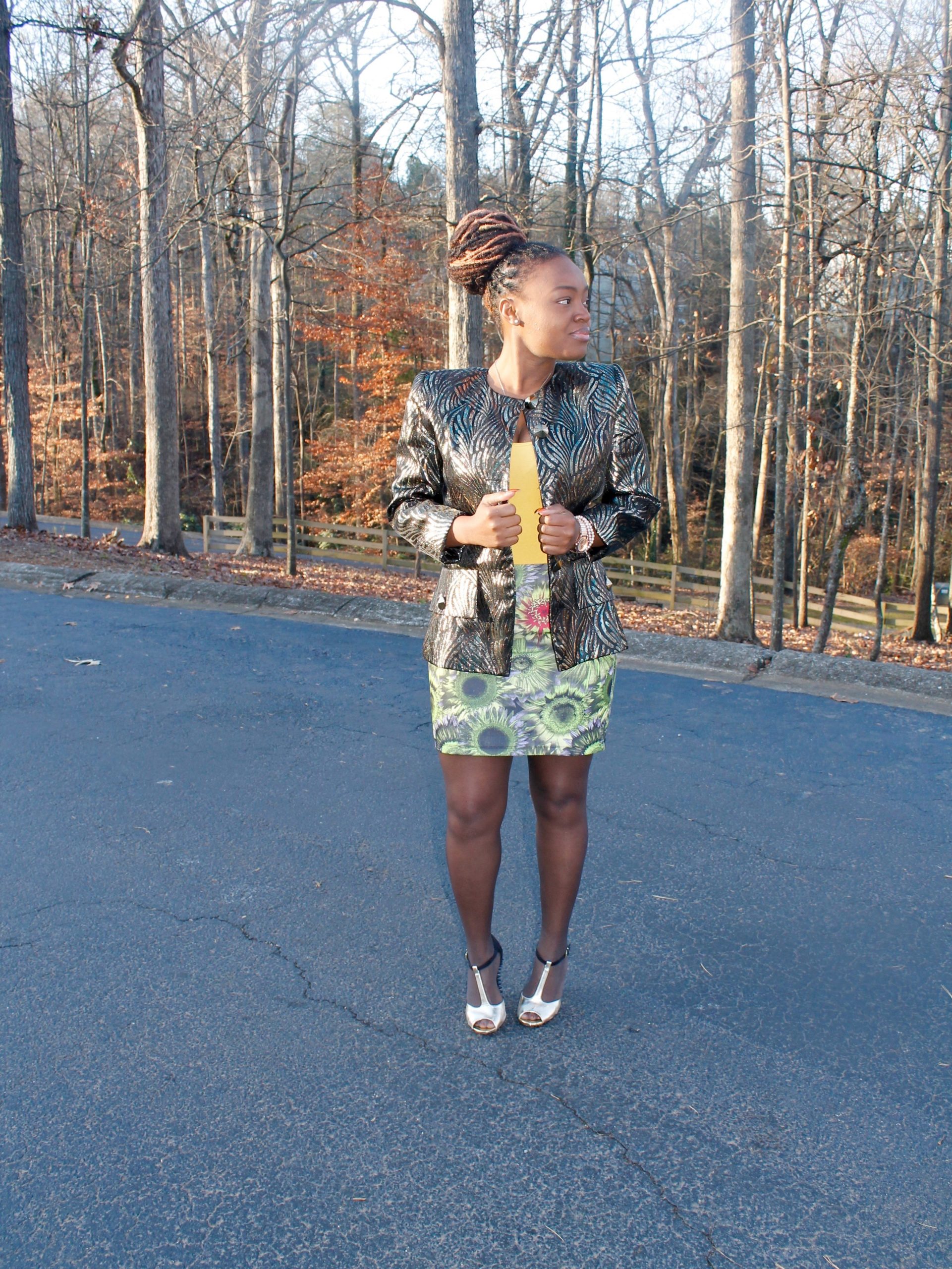 STYLE BOOK: VINTAGE SPARKLY JACKET