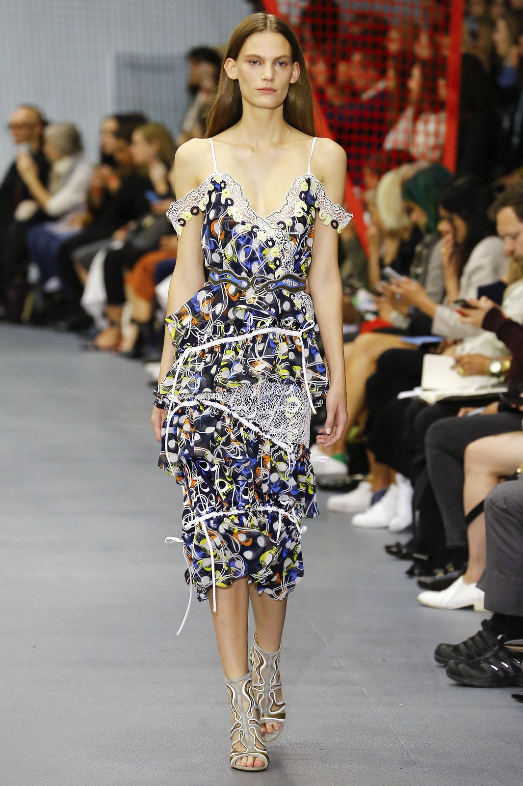 FASHION: TOP FIVE SPRING 2016 HOTTEST TRENDS