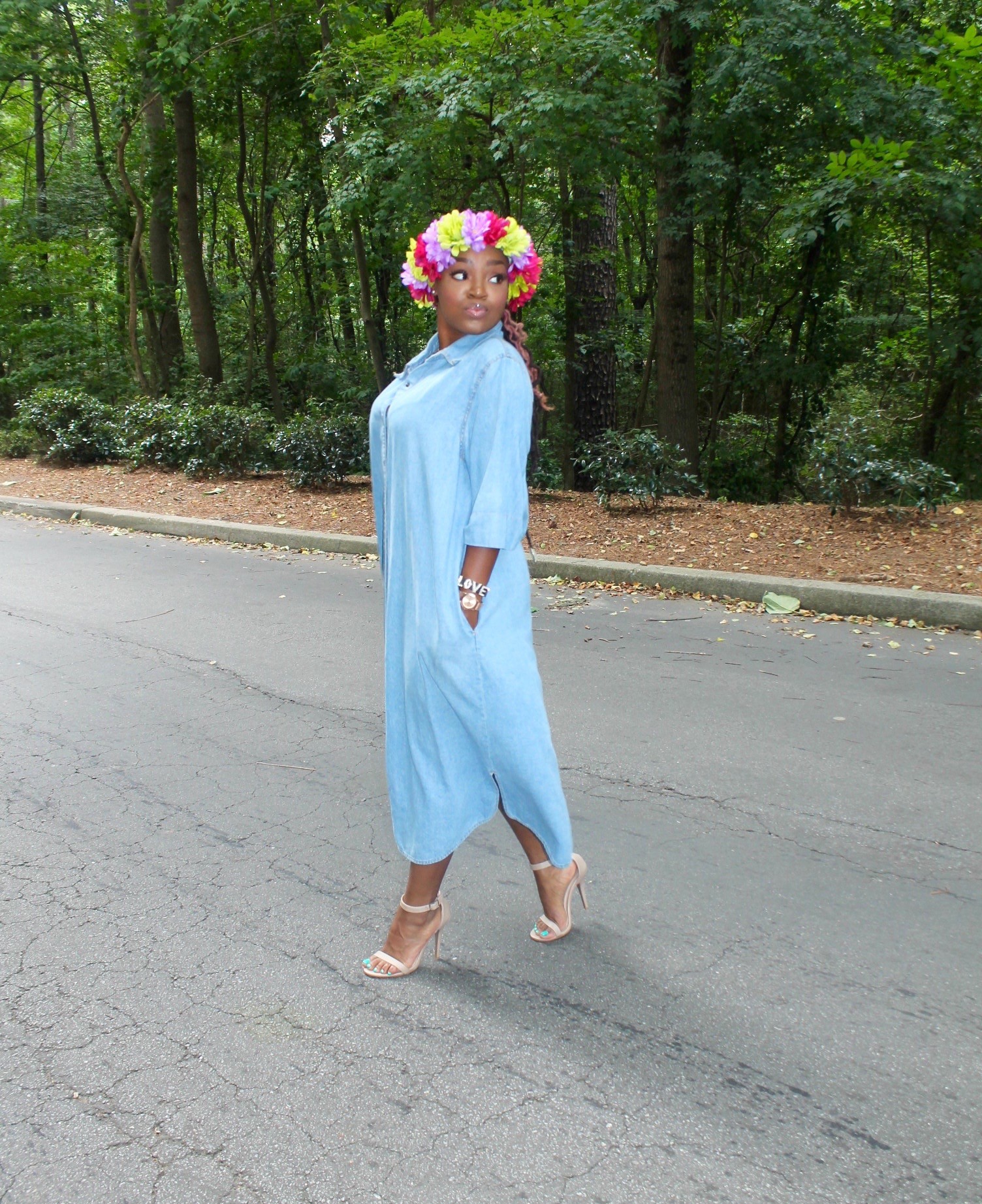 STYLE: BRUNCH MEETING DENIM SHIRT DRESS