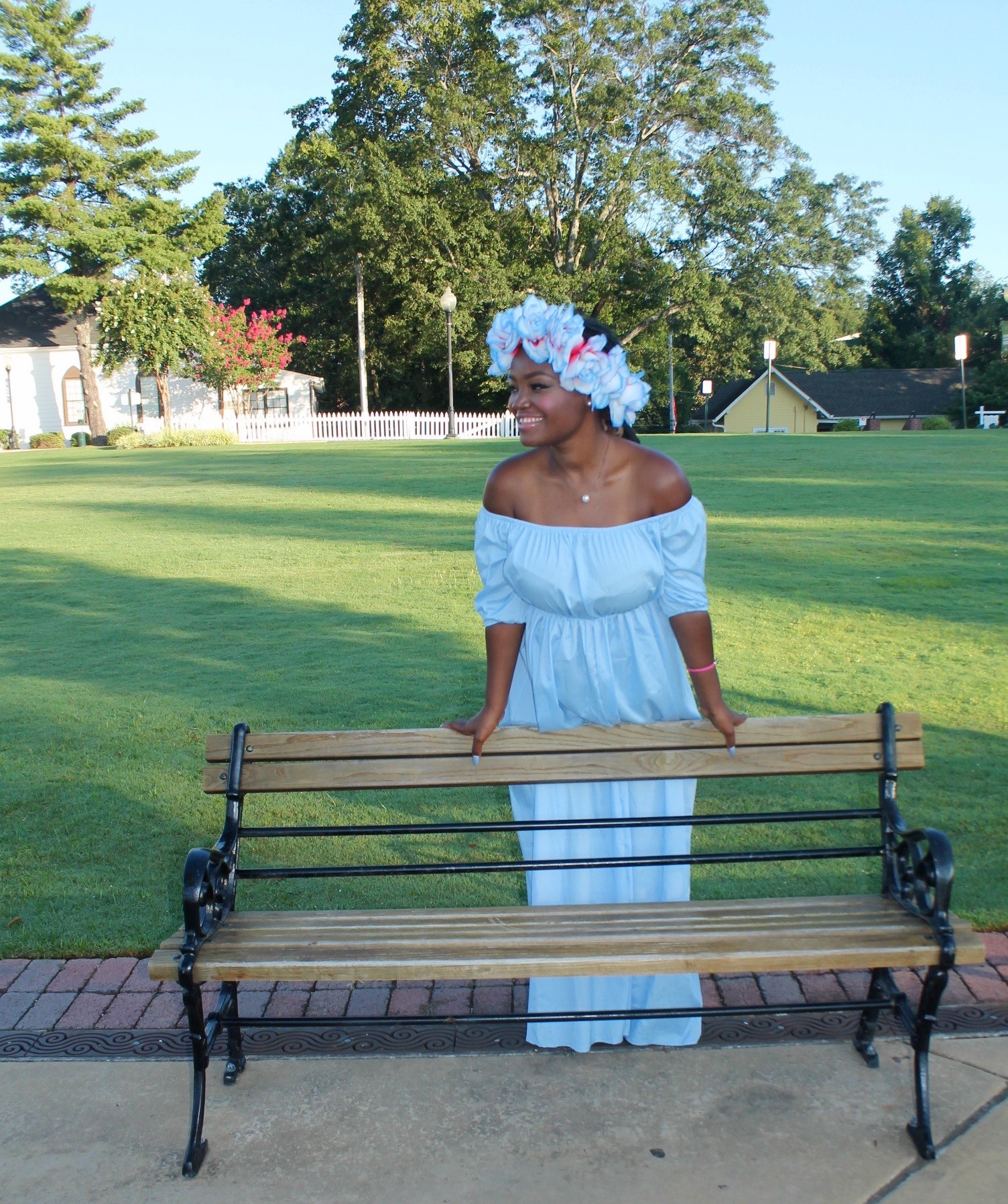 STYLE: SHE BRUNCH >> PRETTY CINDERELLA DRESS