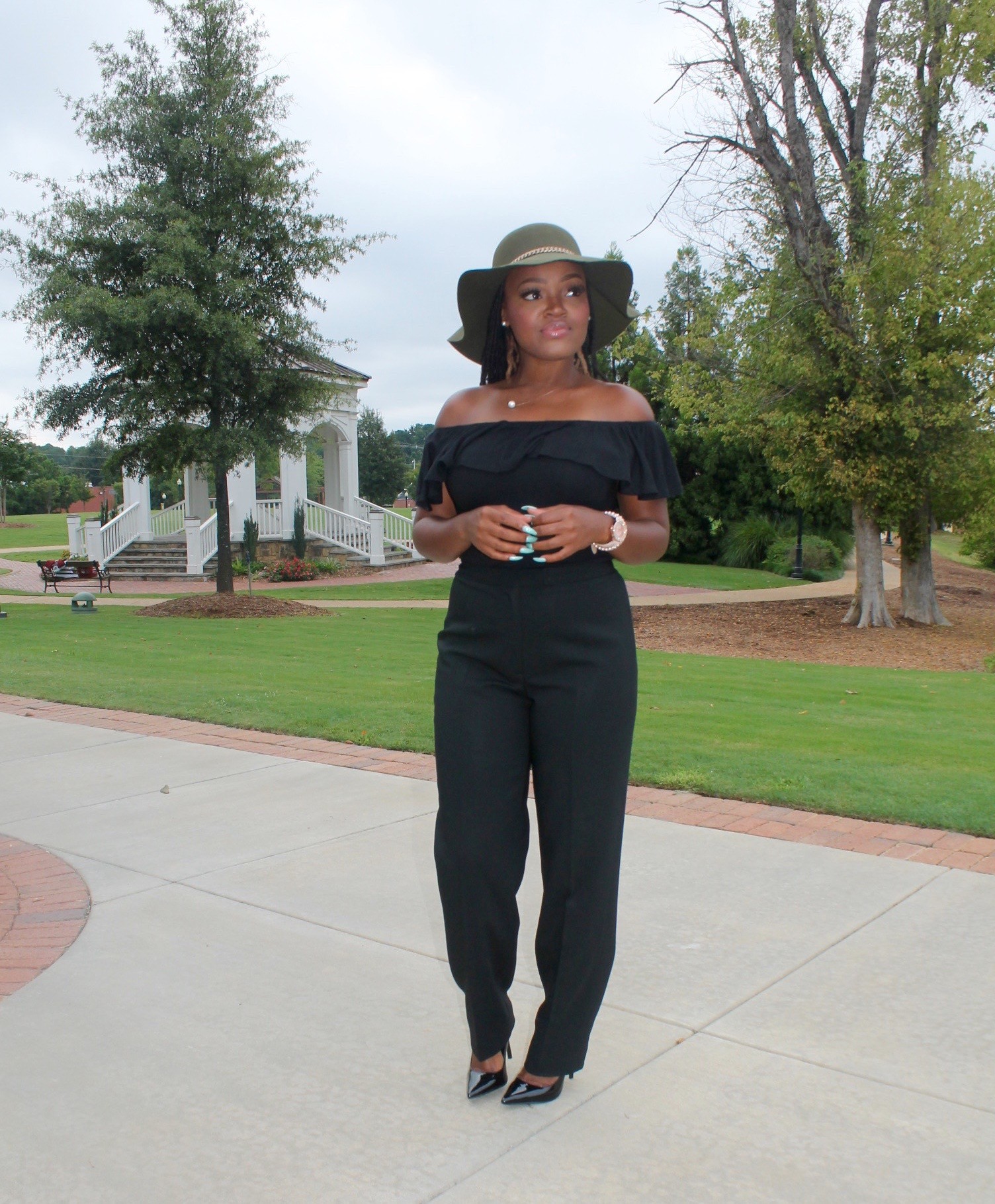 STYLE: CHURCH CHIC >> FASHION CRIME