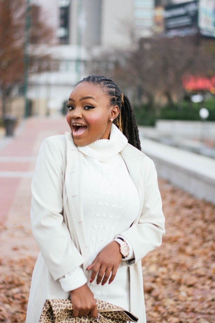 STYLE: BLOGGERS LONG WINTER COATS WITH MELODY