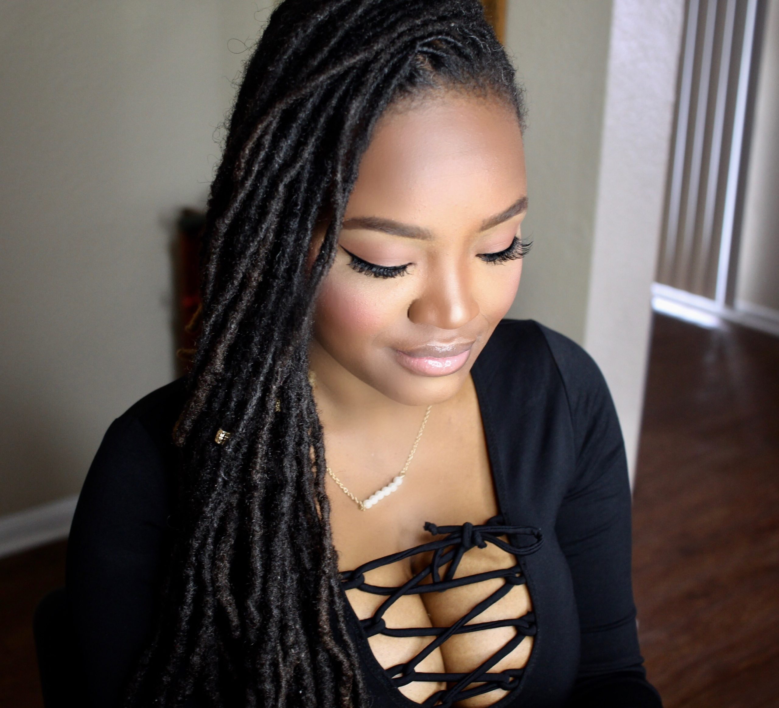 BEAUTY TALK: PRETTY SIGNATURE GLOW