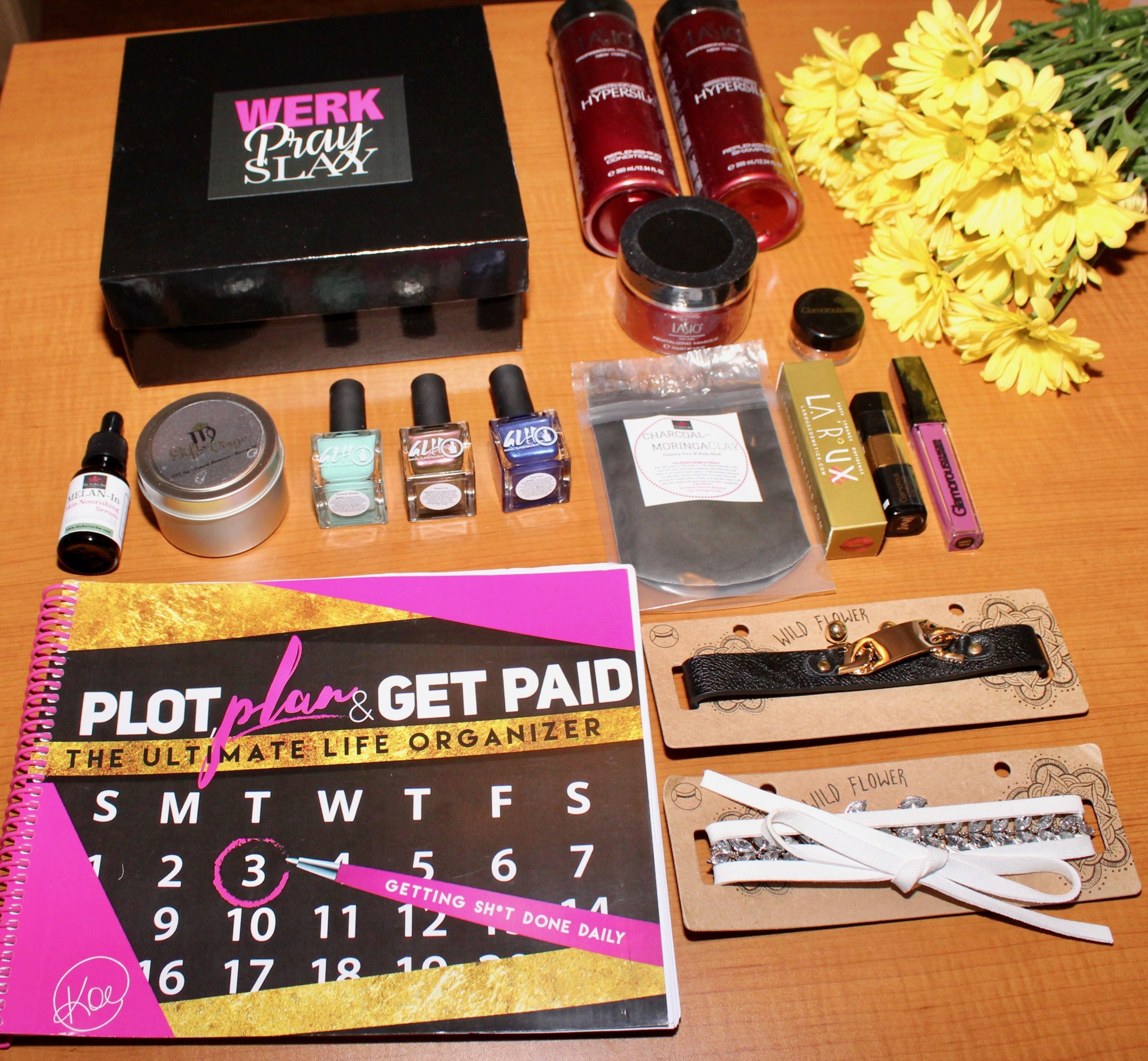THE SINGLE WIVES CLUB GIVEAWAY BASKET