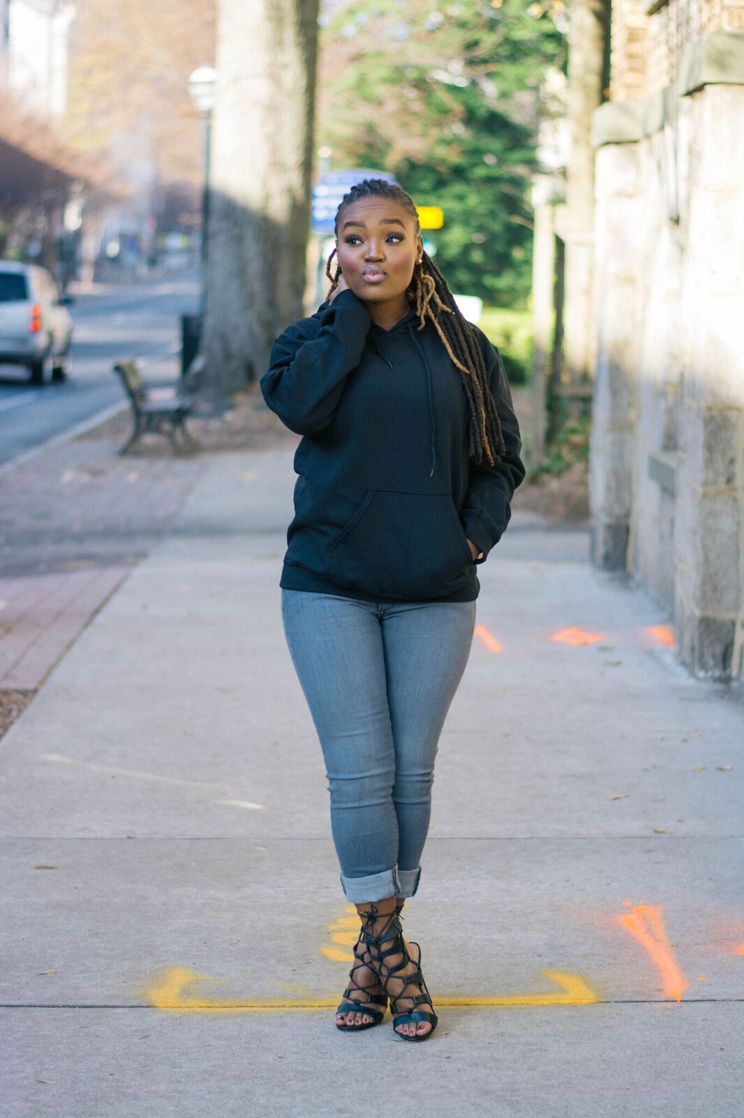 STYLE: CASUAL FRIDAY SWEATSHIRT X SPANX DENIM 