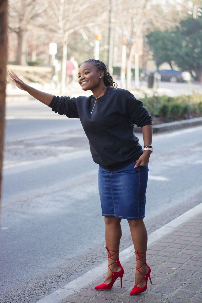 STYLE: CASUAL FRIDAY THRIFTED LEVIS DENIM SKIRT
