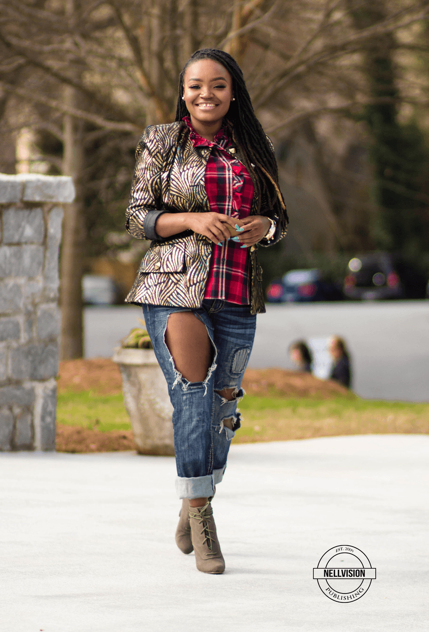 STYLE: BOOK SIGNING SPARKLY JACKET X RIPPED DENIM