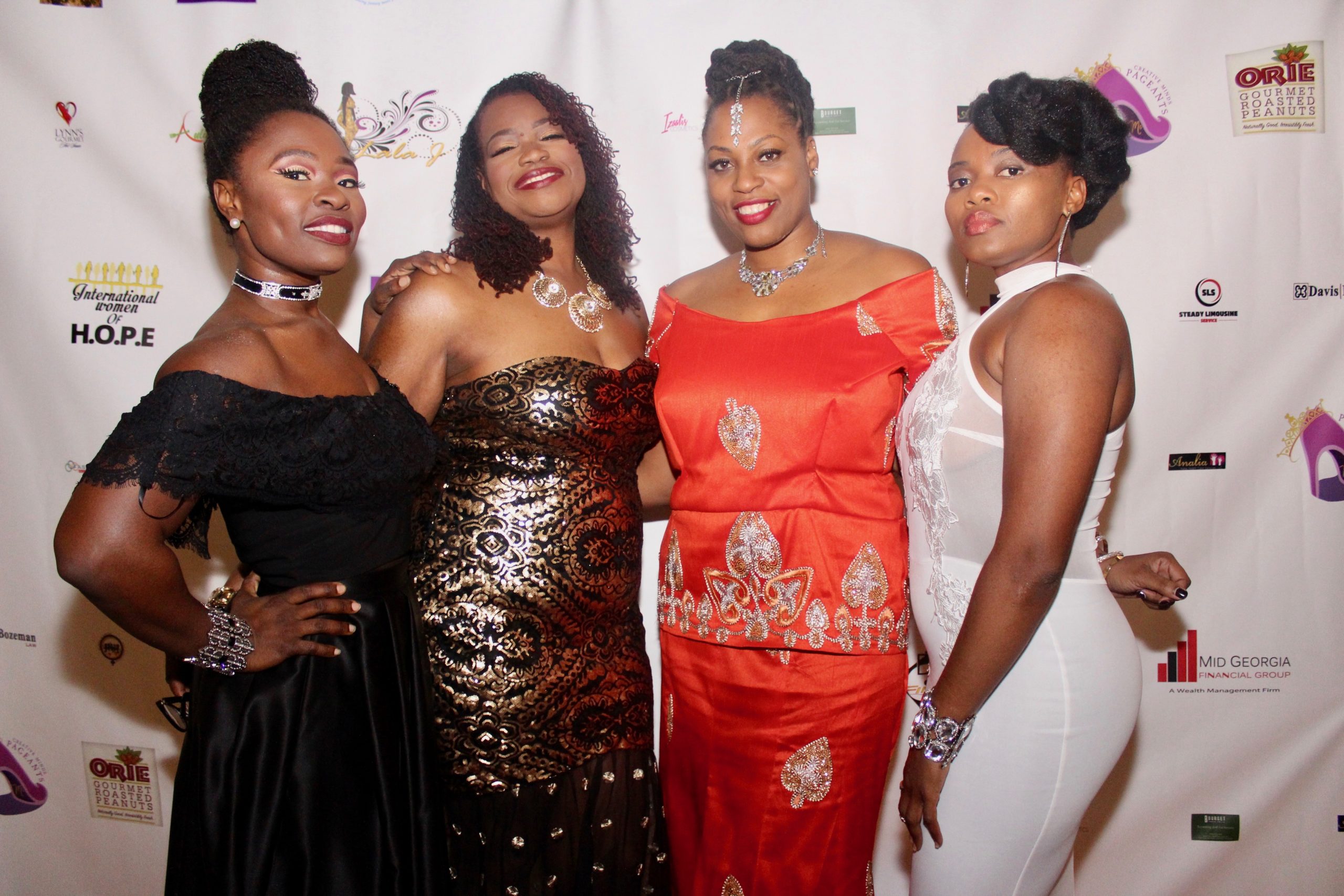 HAD THE BEST TIME ATTENDING AND COVERING THE INTERNATIONAL WOMEN OF HOPE 2017 GALA YESTERDAY. CHECKOUT ALL THE PICTURES AND ENJOY....