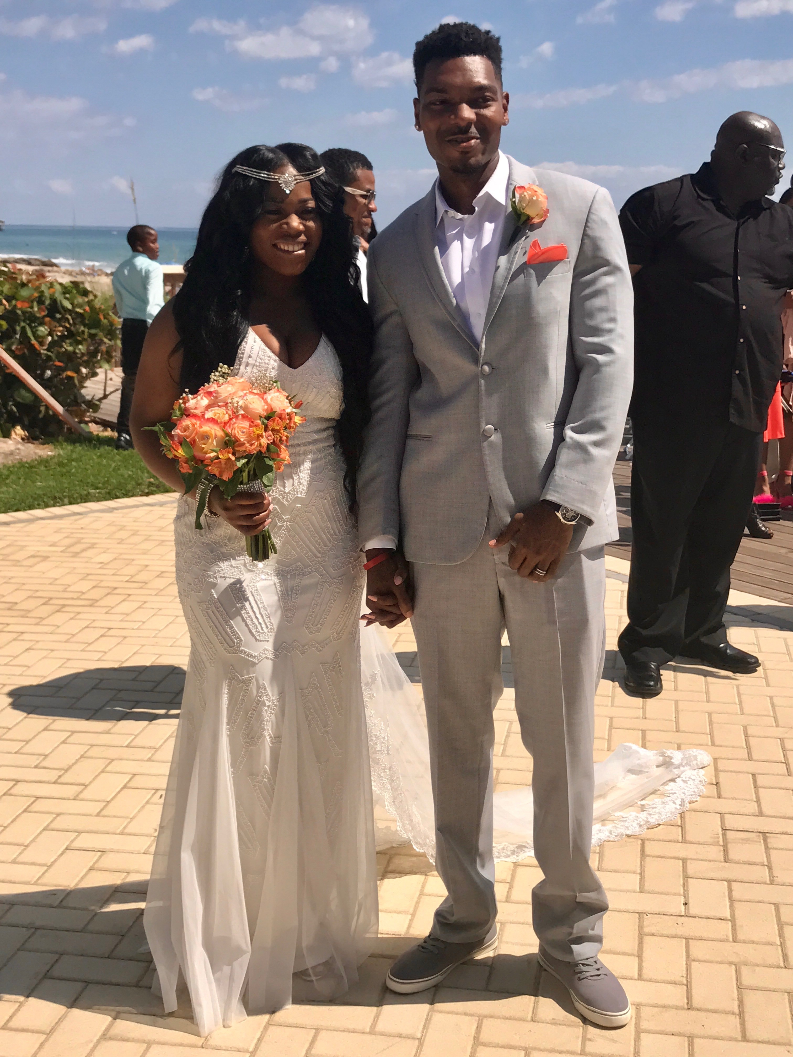 LIFE: NIKKI'S BEAUTIFUL FLORIDA BEACH WEDDING RECAP 