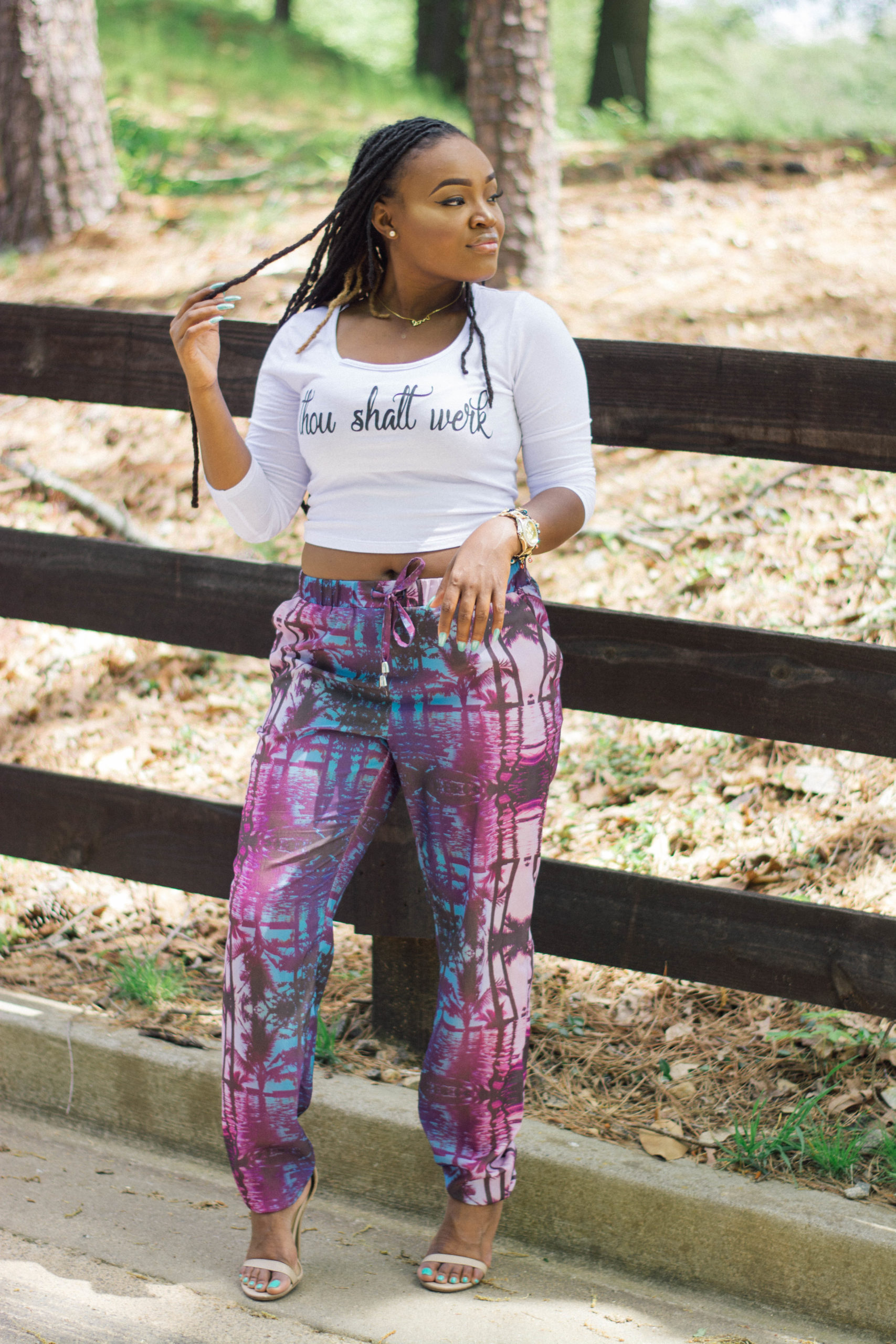 WHITE SUMMER THOU SHALL WERK CROP TOP