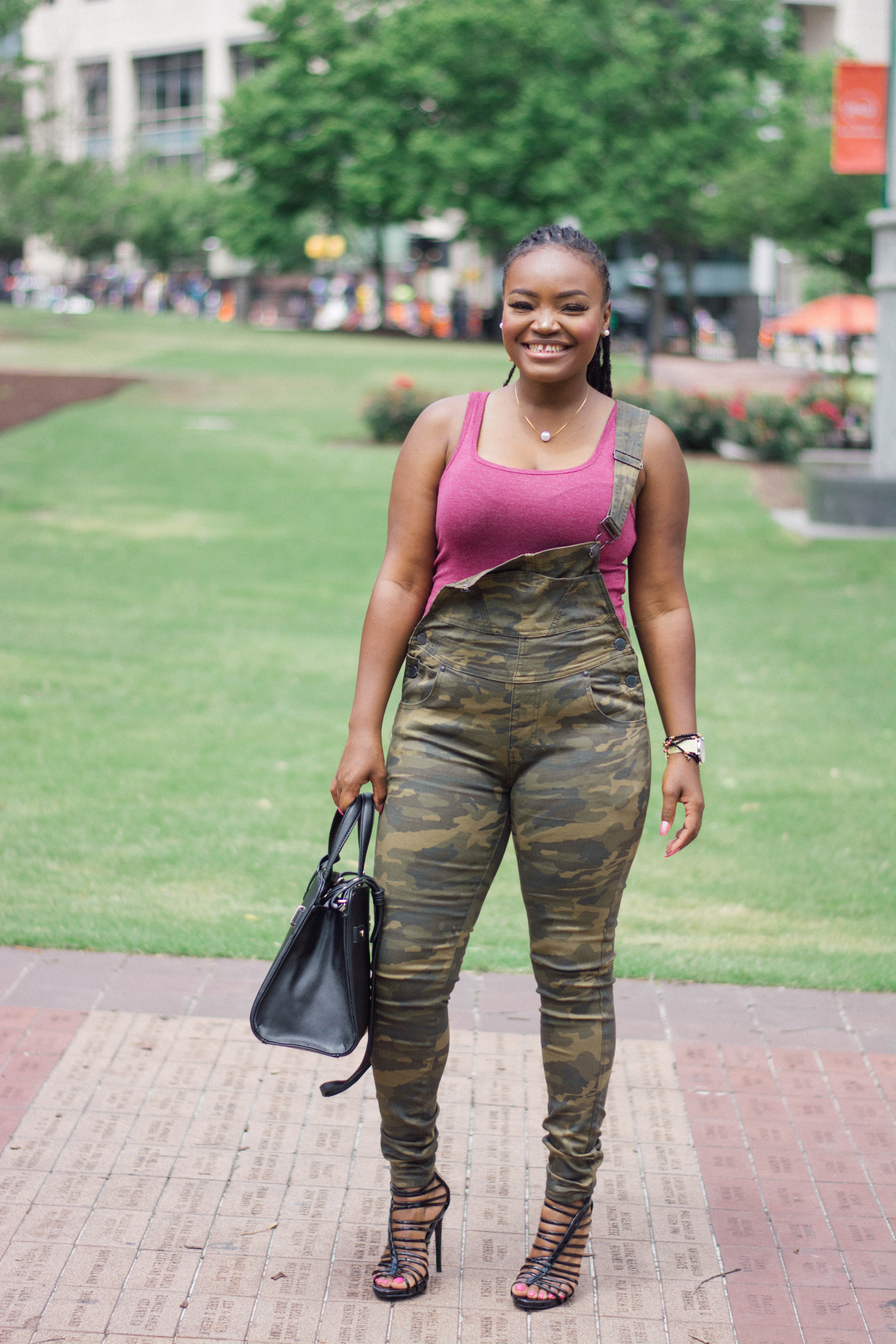 ARMY OVERALLS AND 88HANDBAGS