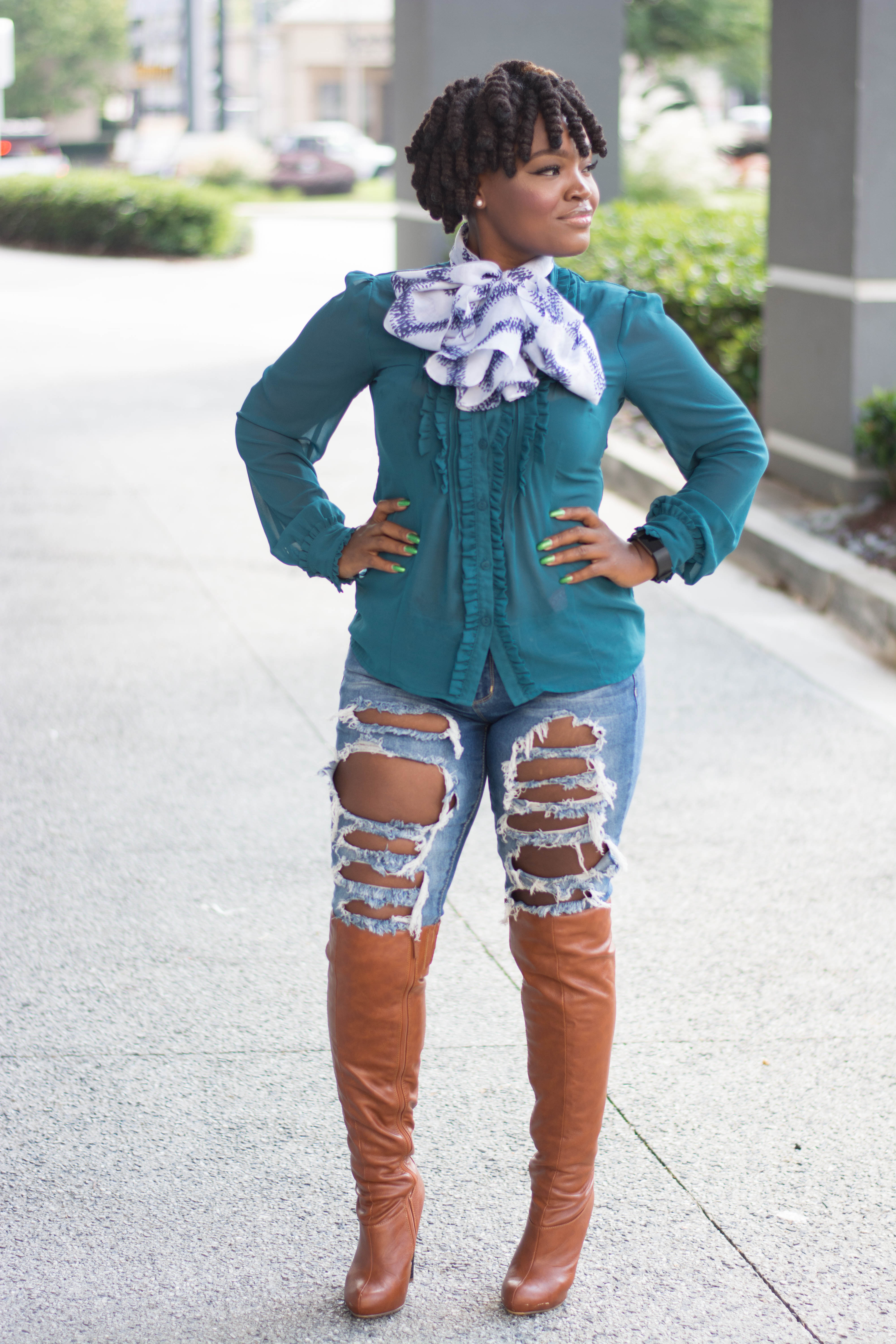 SUMMER FALL TRANSITION RIPPED DENIM X BOOTS
