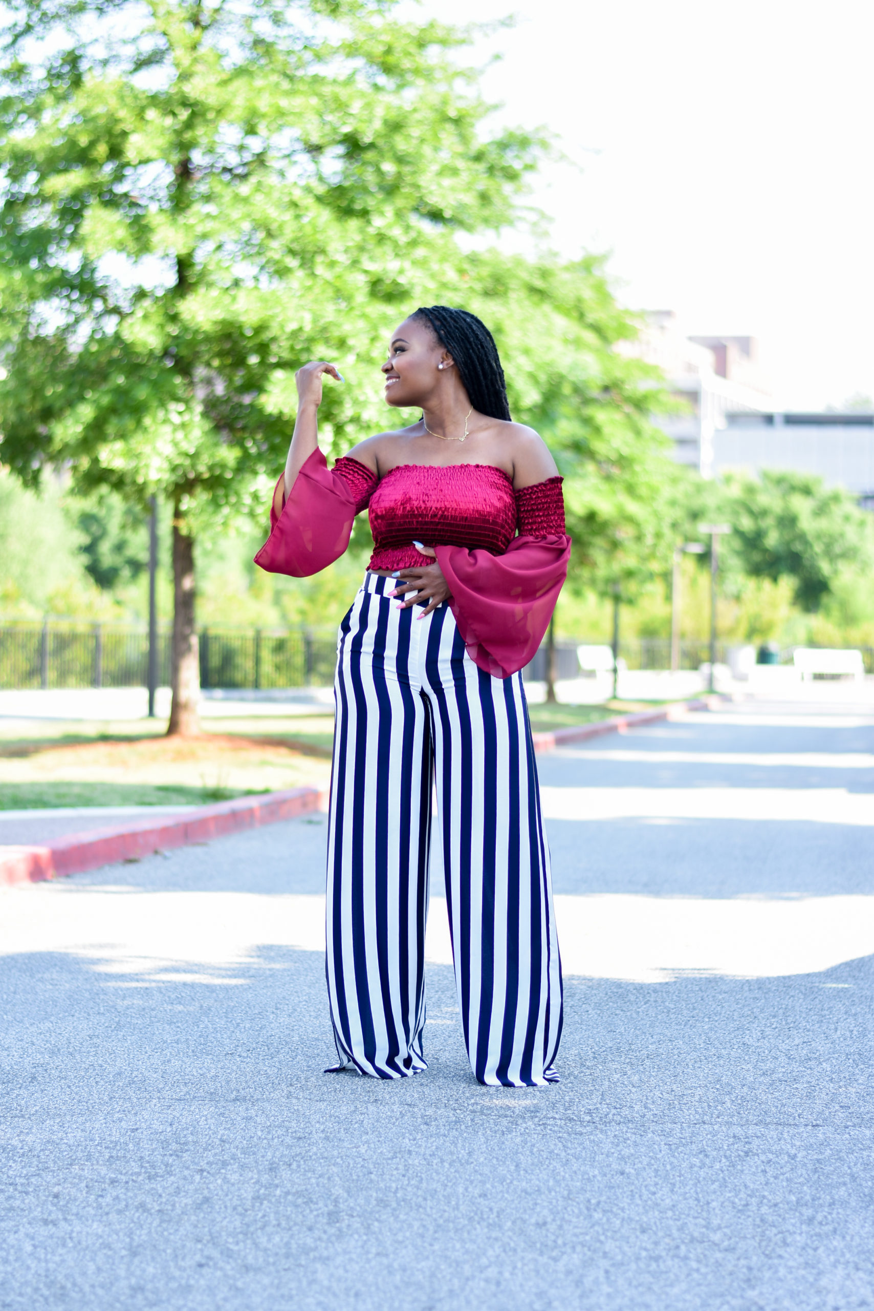 NEW YORK AND COMPANY STRIPED PANTS
