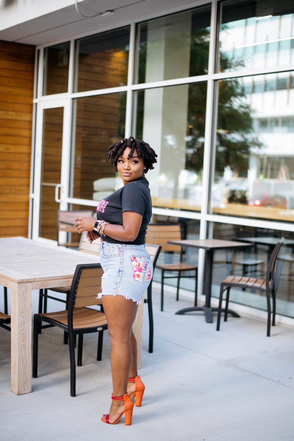 COUNTING COINS & CATCHING FLIGHTS. VINTAGE SHORTS