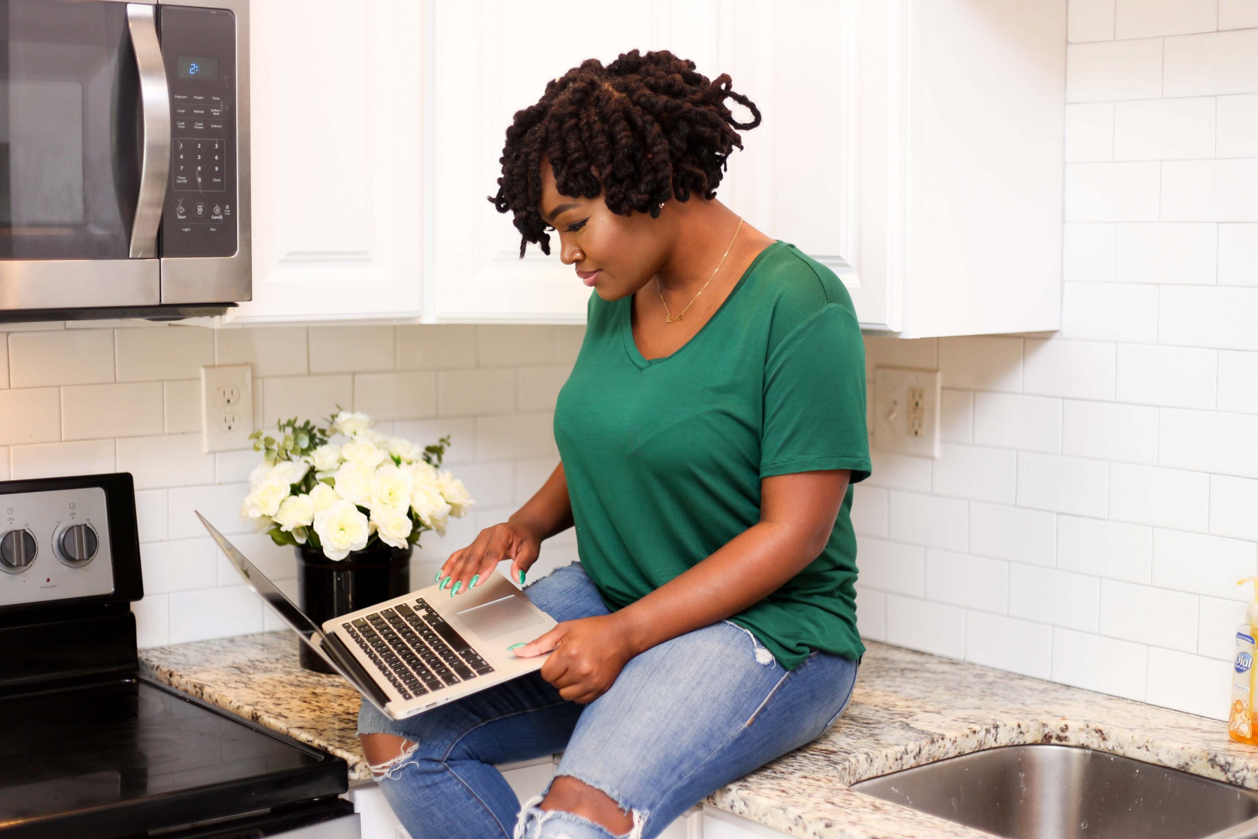 2 EASY WAYS TO SAVE MONEY