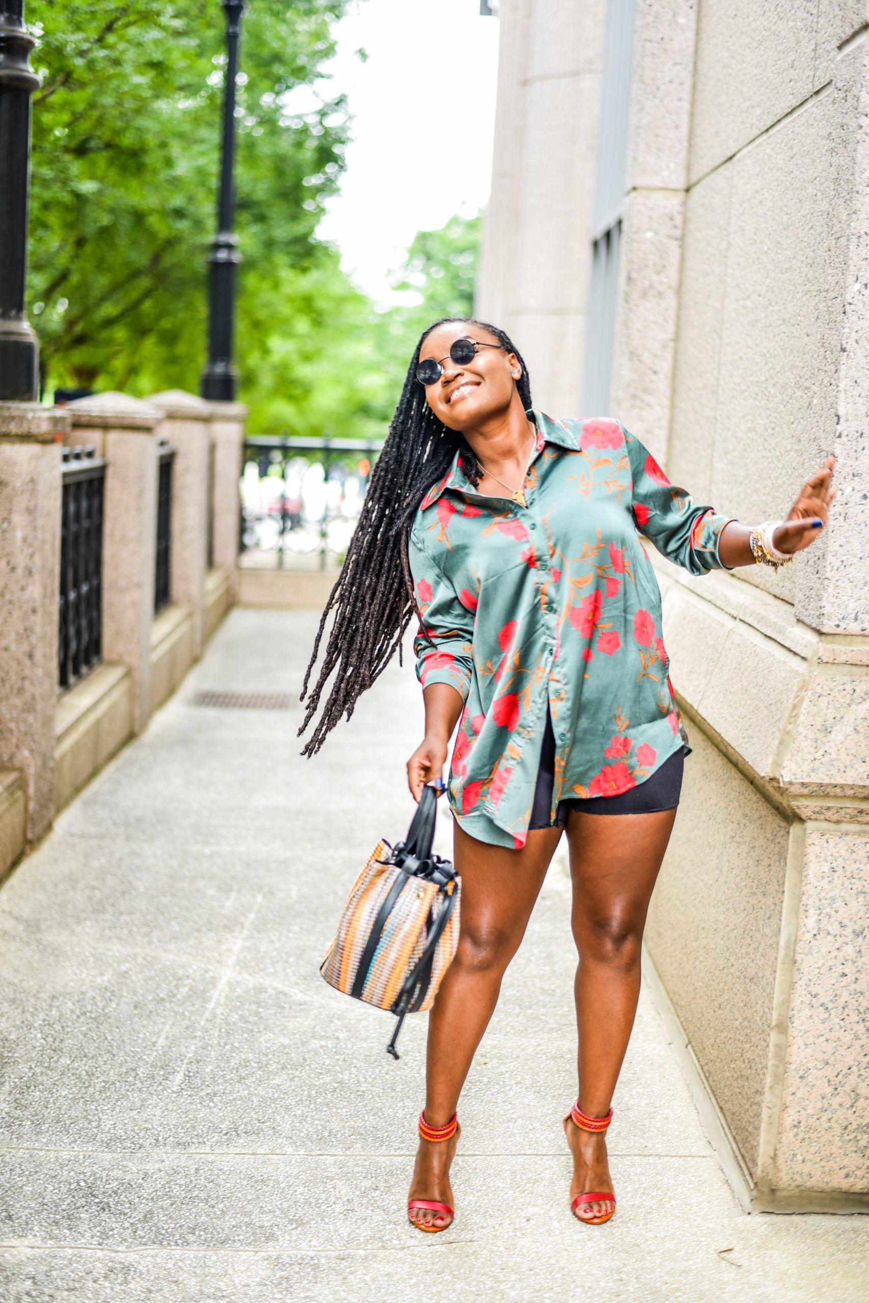 FLORAL BUTTON DOWN BLOUSE