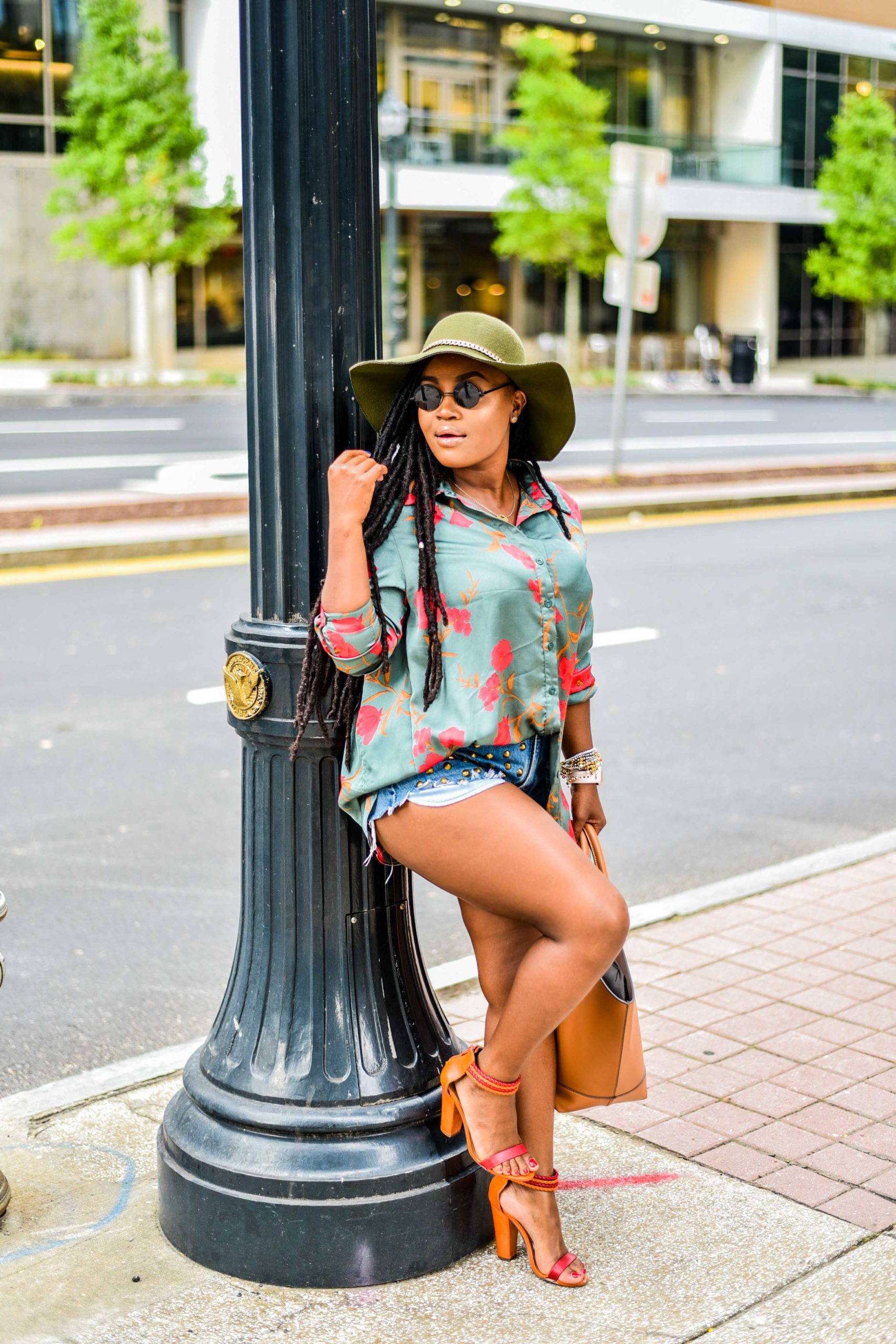 THREE WAYS TO WEAR YOUR BUTTON DOWN BLOUSE
