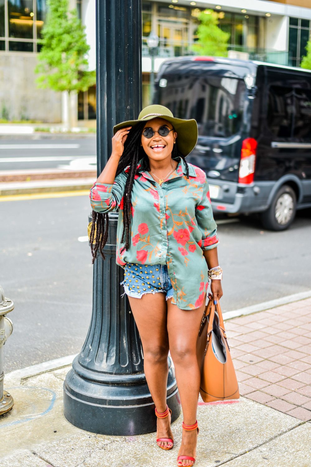 THREE WAYS TO WEAR YOUR BUTTON DOWN BLOUSE