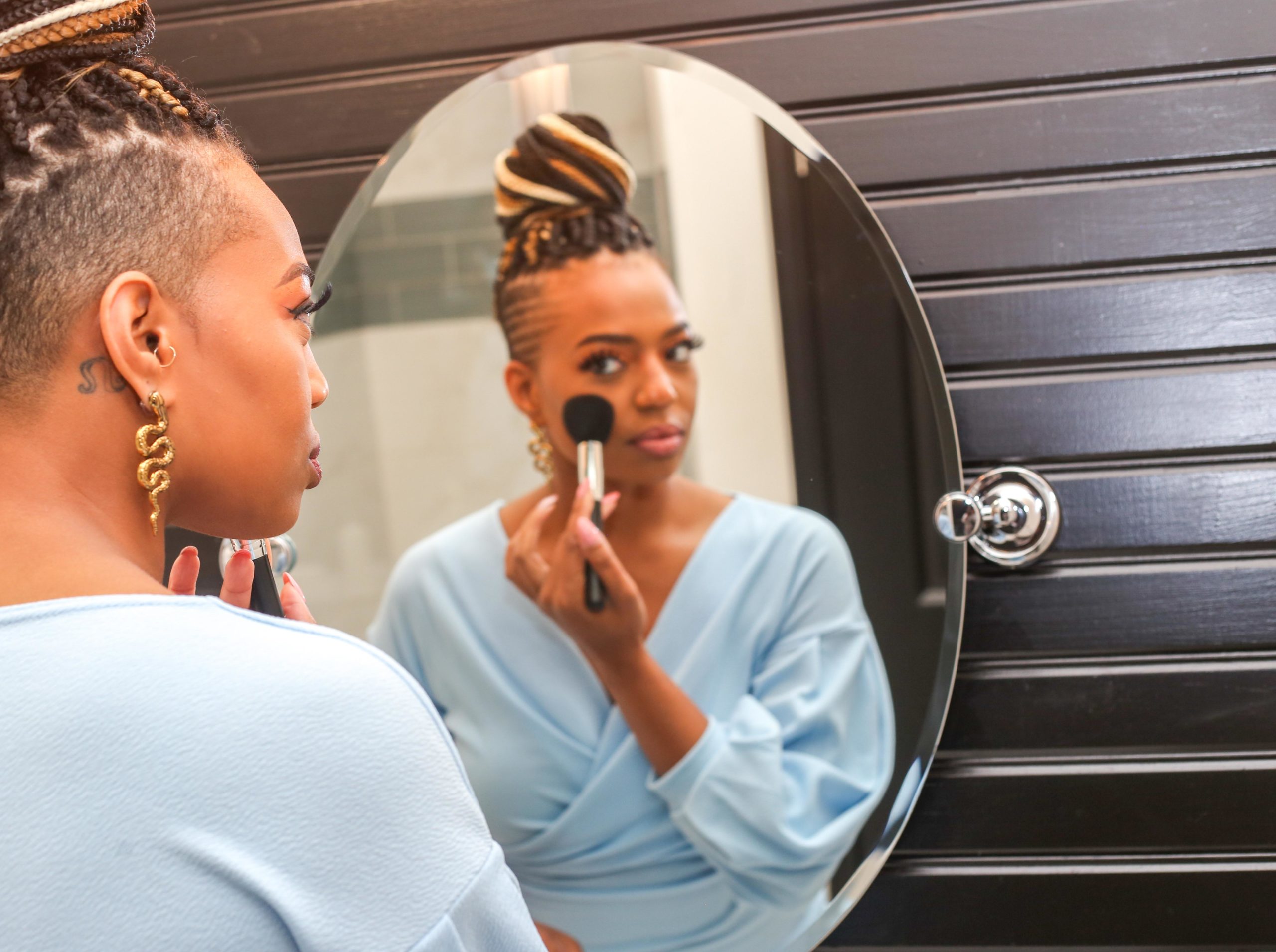 4 Ways to Fall in Love with Yourself