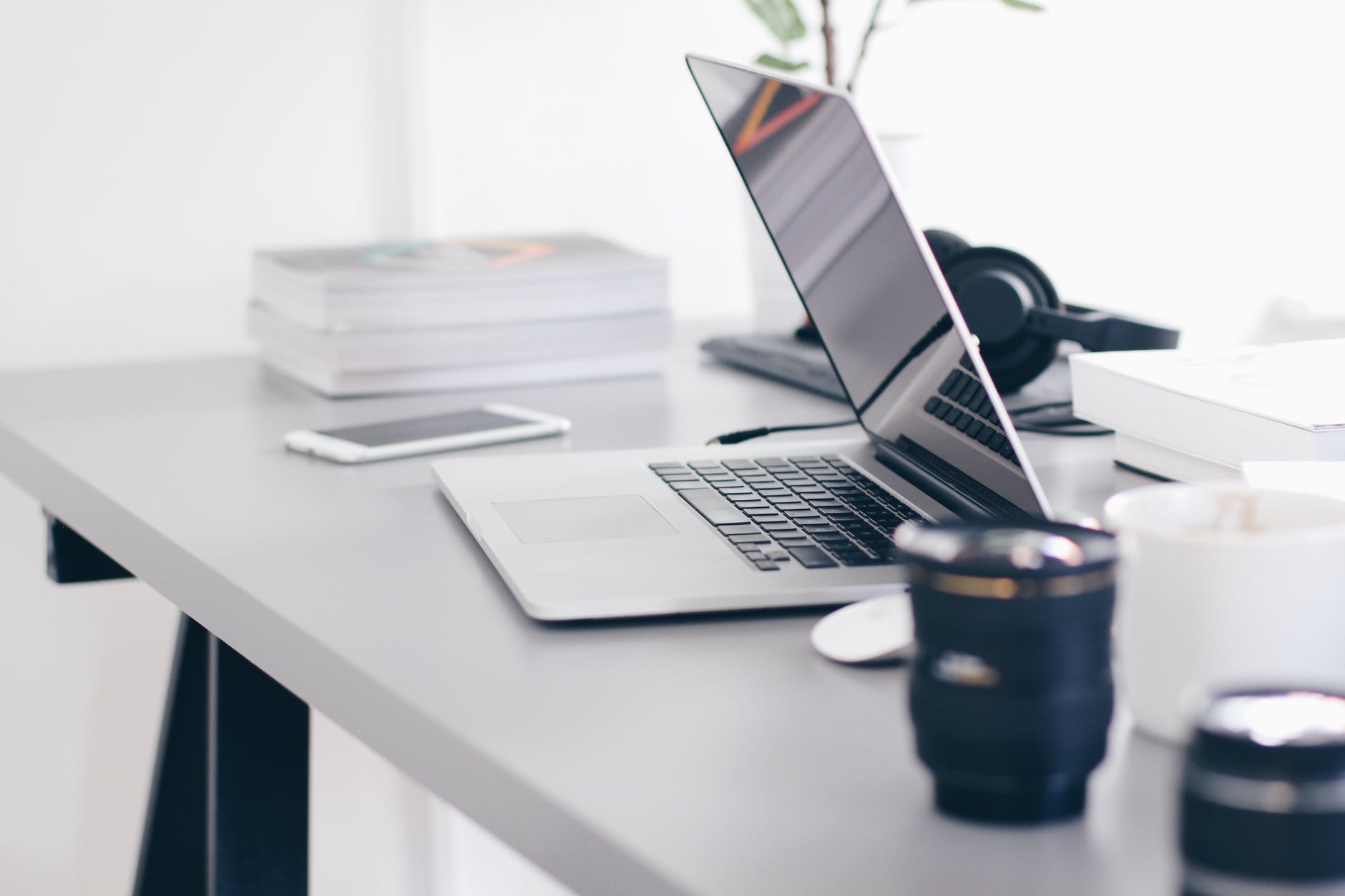 HOW TO START A BLOG