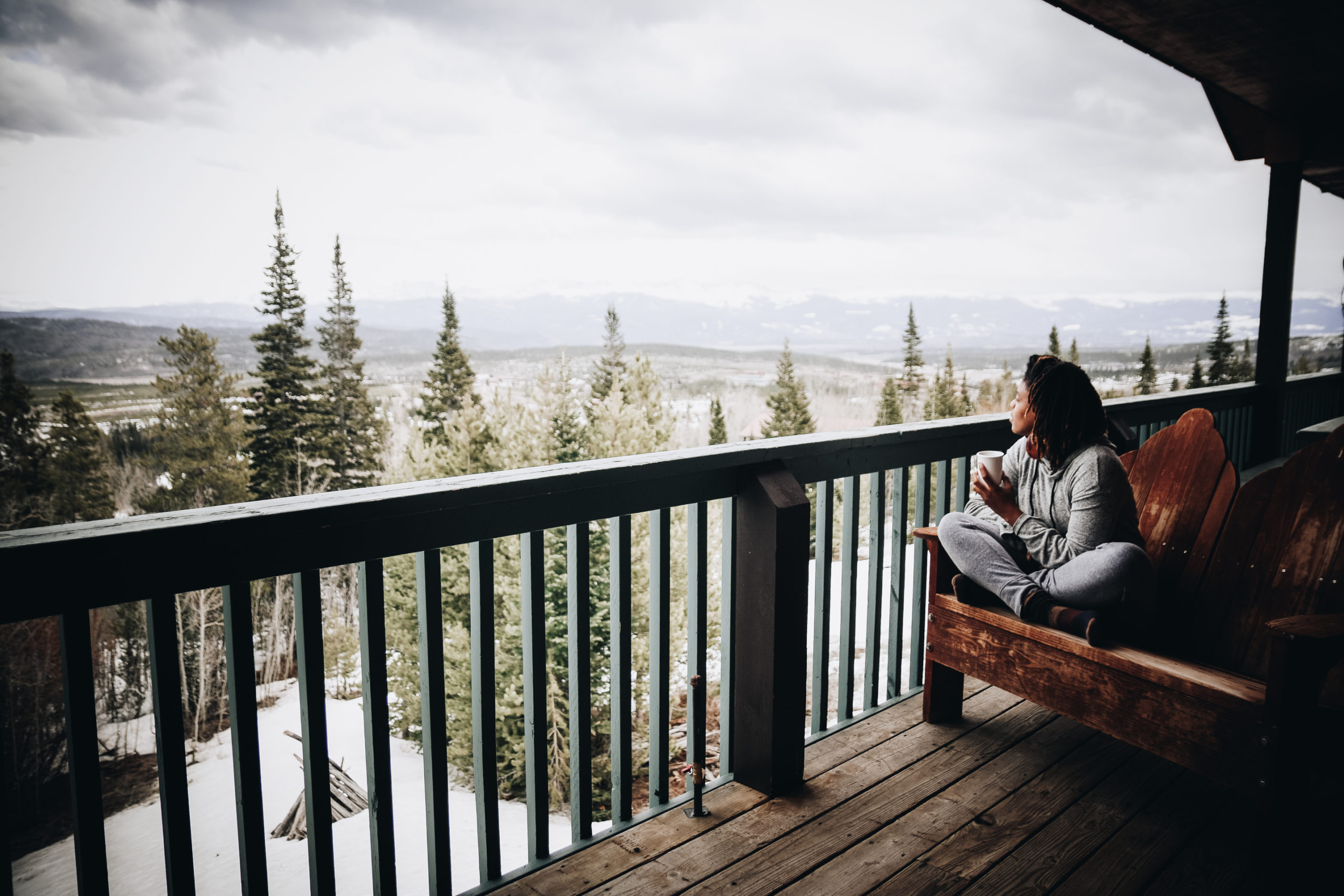 9 Must-Have​ Travel Essentials When Traveling Abroad