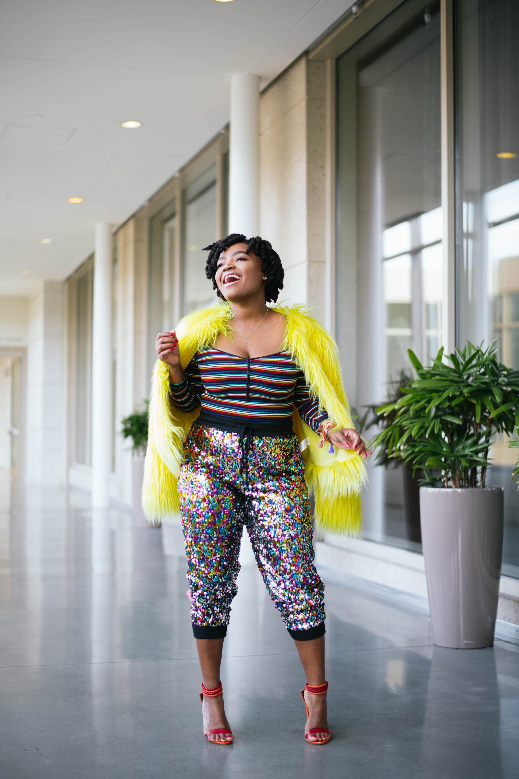 OFFICE HOLIDAY PARTY OUTFIT IDEAS