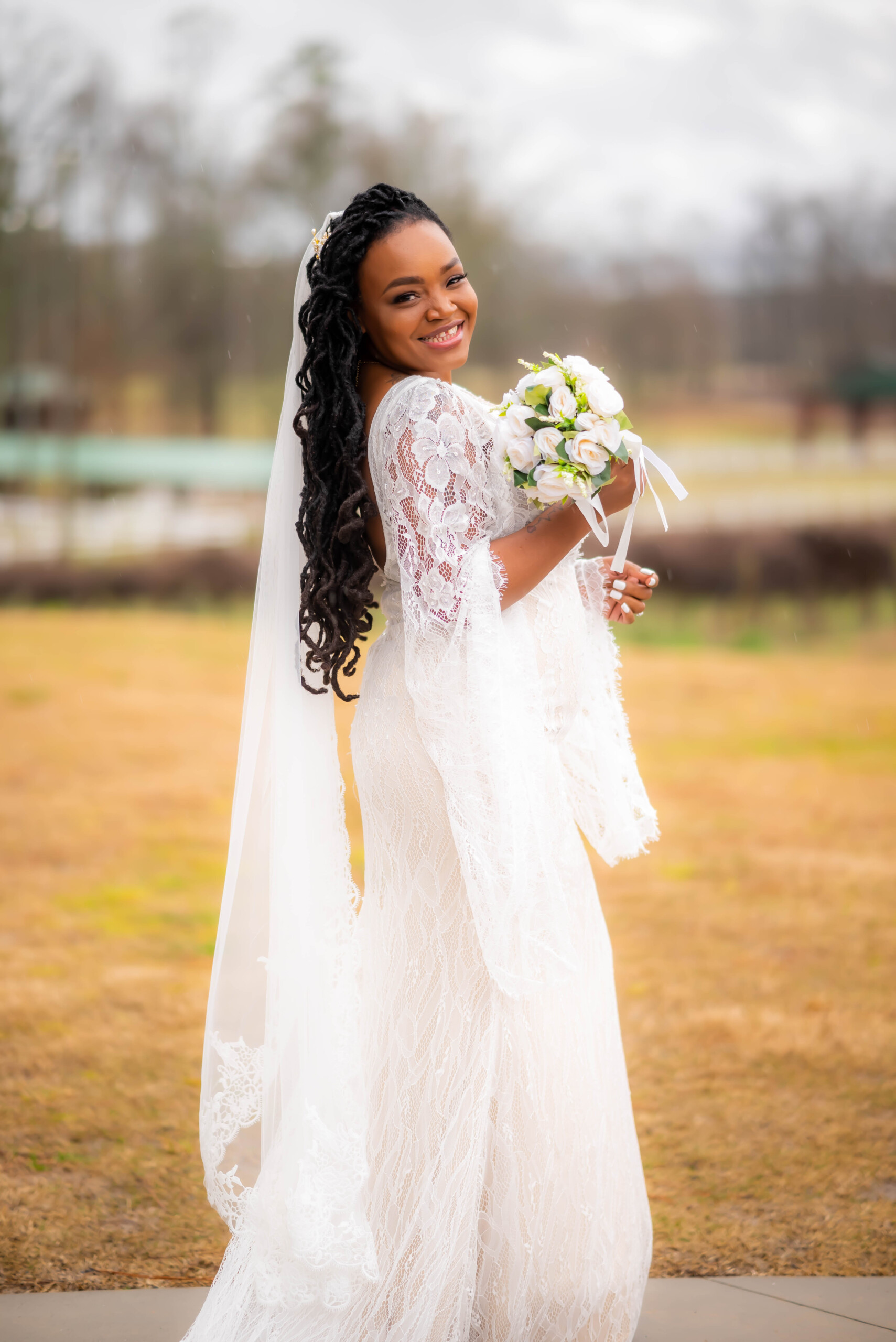 Affordable & Elegance: 6 Fall Wedding Dresses Under $200 From Amazon