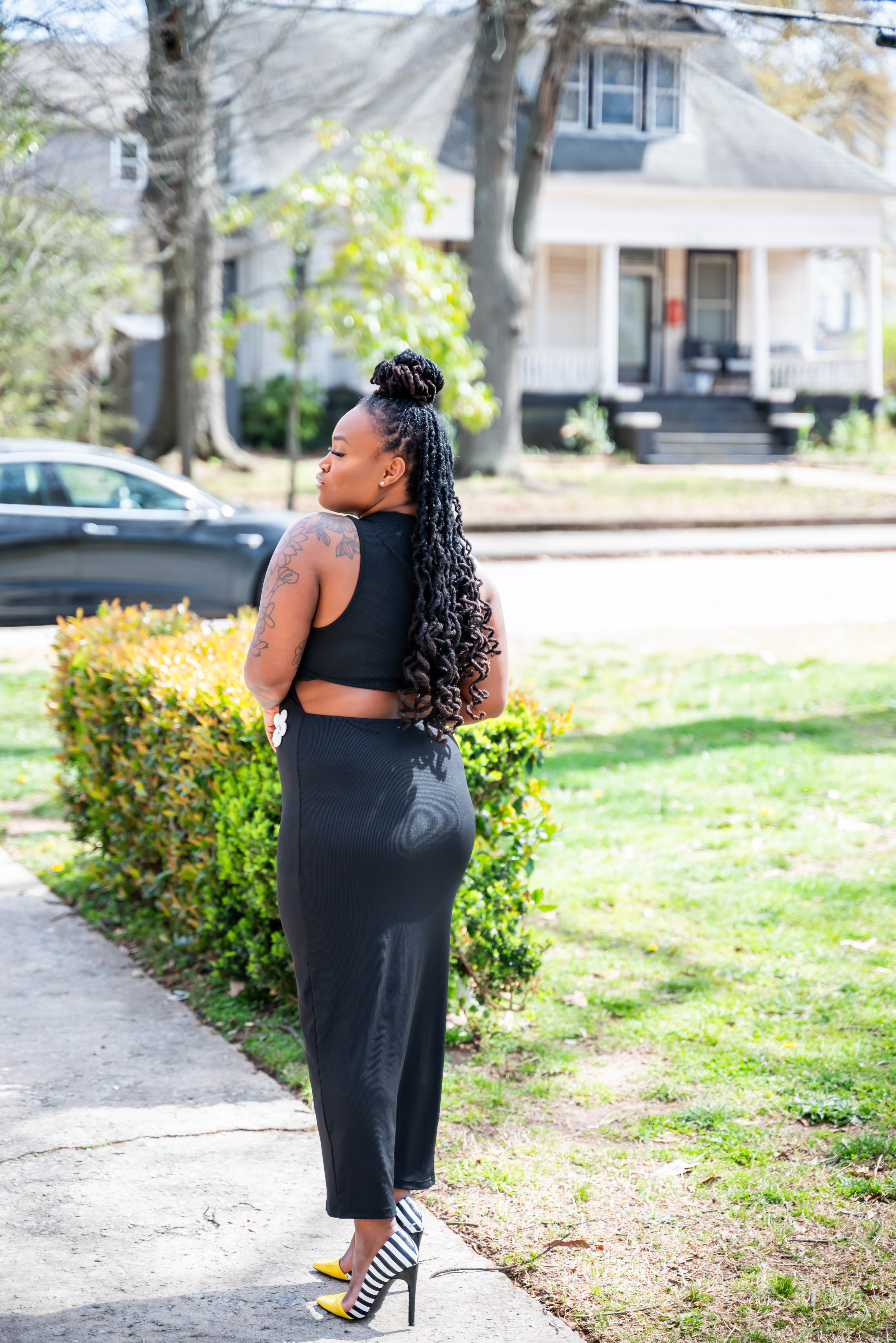 Date Night Outfit: The 3D Floral Maxi Dress You’ll Want in Every Color